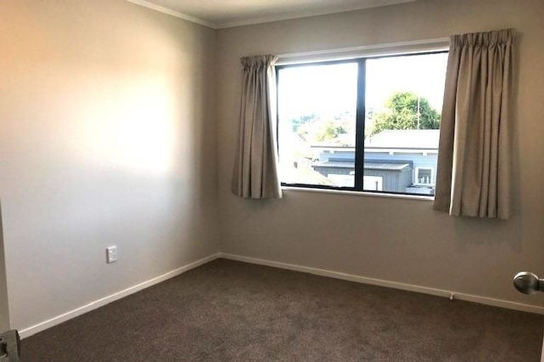 Photo of property in 76b Windsor Road, Bellevue, Tauranga, 3110