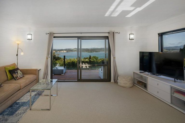 Photo of property in 12 Miro Place, Whitianga, 3510