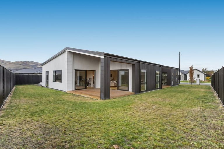 Photo of property in 4 Smitham Drive, Cromwell, 9310