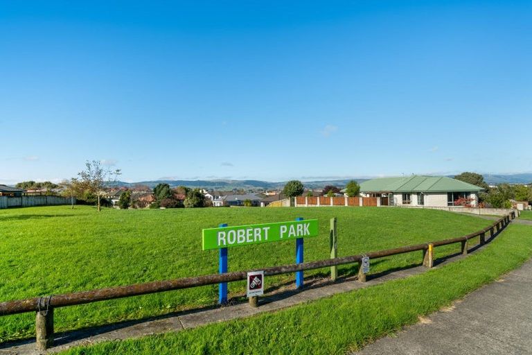 Photo of property in 101 Parnell Heights, Kelvin Grove, Palmerston North, 4414