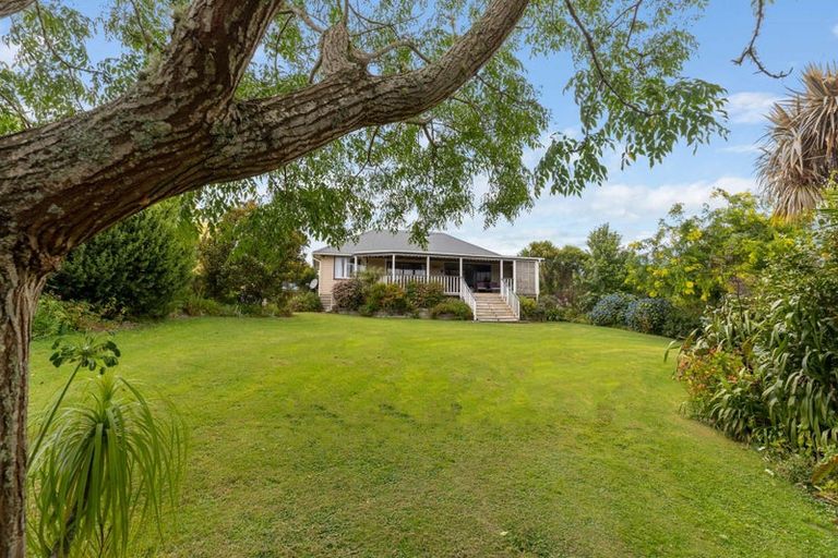 Photo of property in 306 Oneriri Road, Kaiwaka, 0573