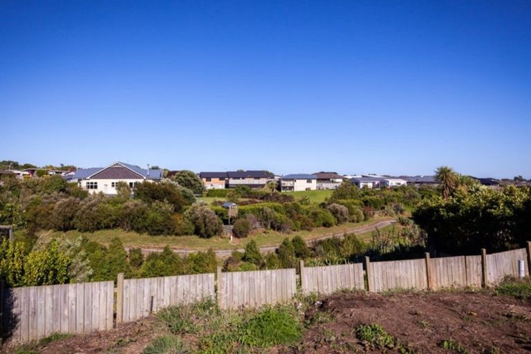 Photo of property in 22a Jules Crescent, Bell Block, New Plymouth, 4312
