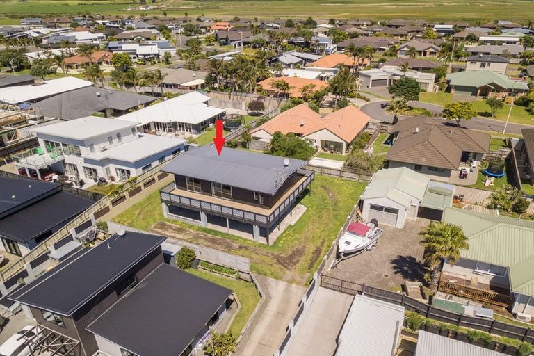 Photo of property in 1328b Papamoa Beach Road, Papamoa Beach, Papamoa, 3118