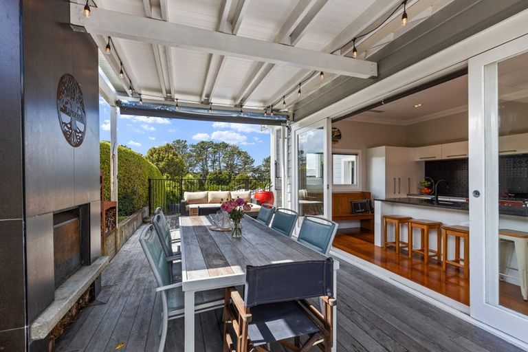 Photo of property in 25 Mahara Avenue, Manapouri, 9679