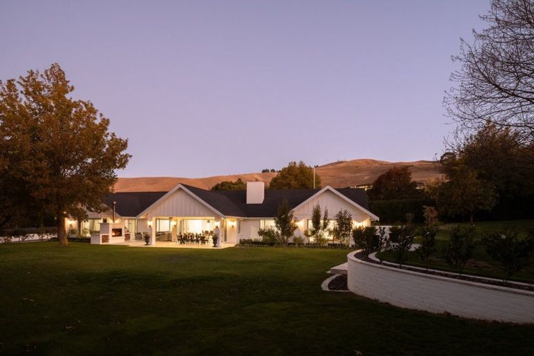 Photo of property in 154 Dry Hills Lane, Riverlands, Blenheim, 7274