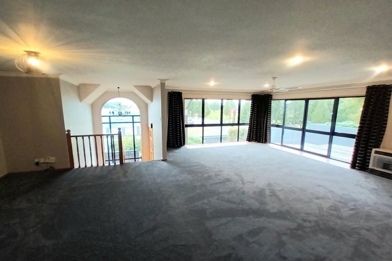 Photo of property in 155a Lake Crescent, Hamilton Lake, Hamilton, 3204