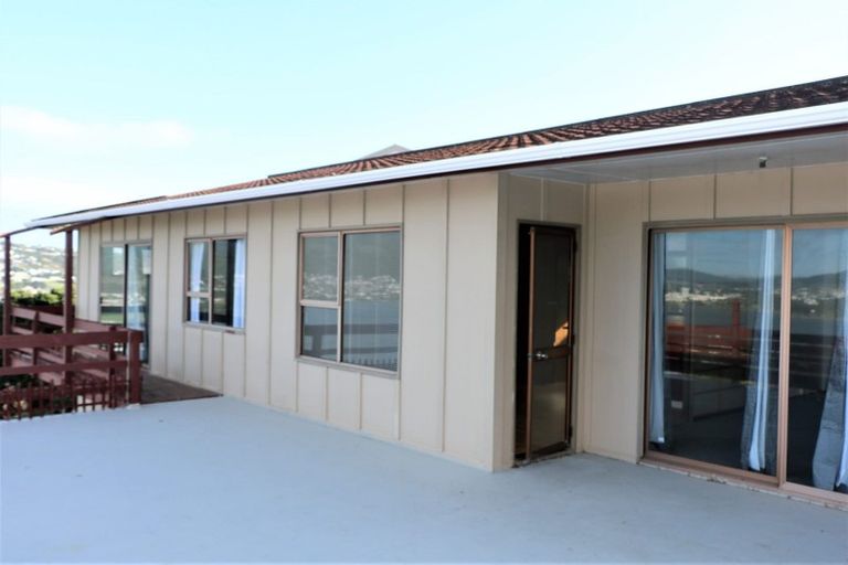 Photo of property in 10 Finn Place, Titahi Bay, Porirua, 5022