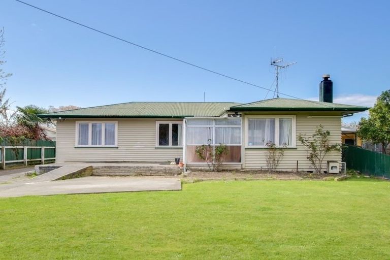 Photo of property in 6 Wordsworth Crescent, Maraenui, Napier, 4110