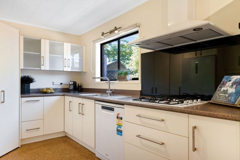 Photo of property in 10 Iles Road, Lynmore, Rotorua, 3010