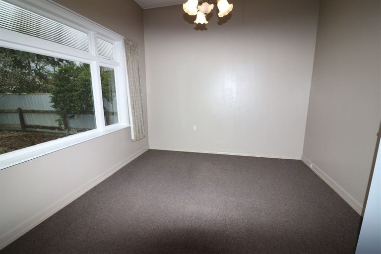 Photo of property in 6 Edward Street, Dannevirke, 4930