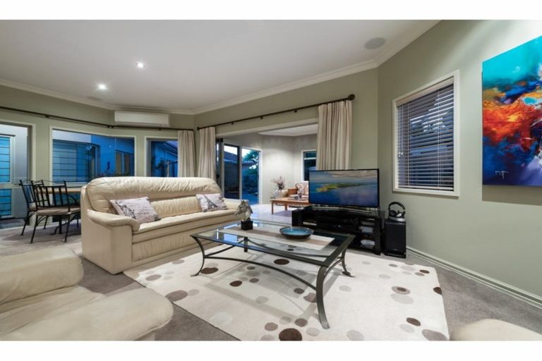 Photo of property in 18 Bermuda Drive, Papamoa Beach, Papamoa, 3118