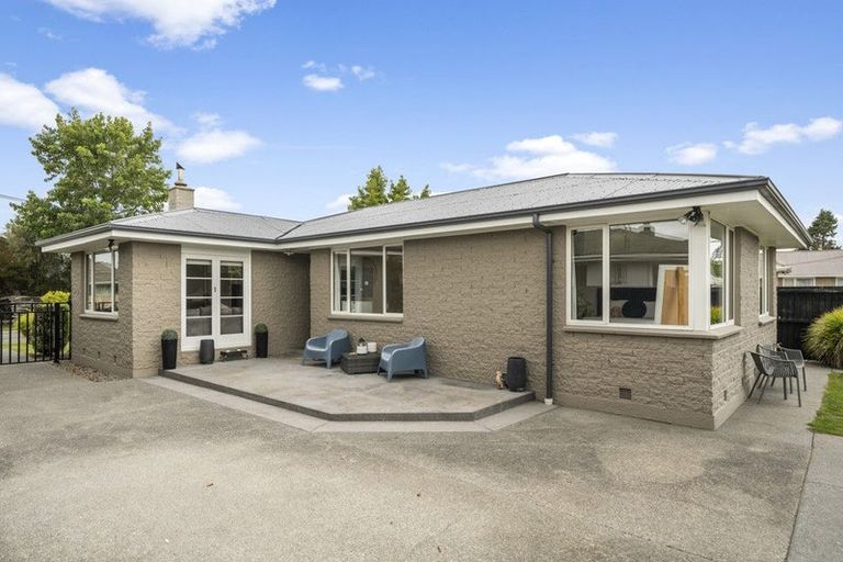 Photo of property in 18 Glencoe Street, Burnside, Christchurch, 8053