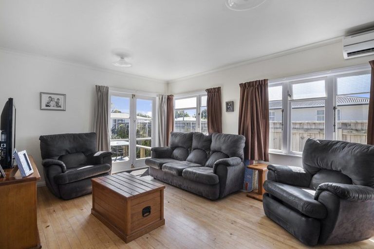Photo of property in 11 Mcglashen Street, Motueka, 7120