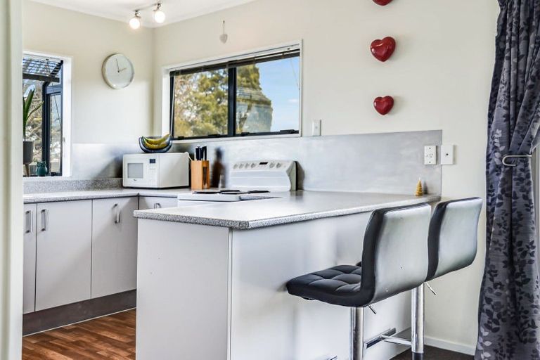 Photo of property in 21 Penney Green, Nawton, Hamilton, 3200