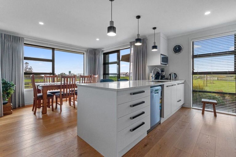 Photo of property in 9 Betty May Drive, Pyes Pa, Tauranga, 3173