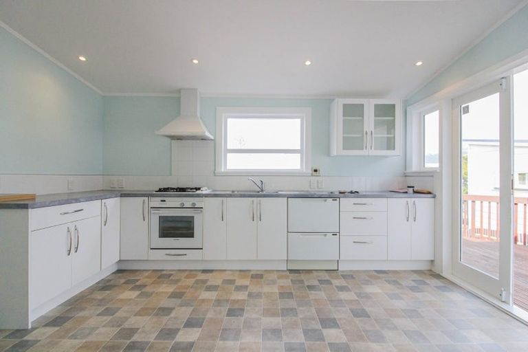 Photo of property in 14 Levy Street, Mount Victoria, Wellington, 6011