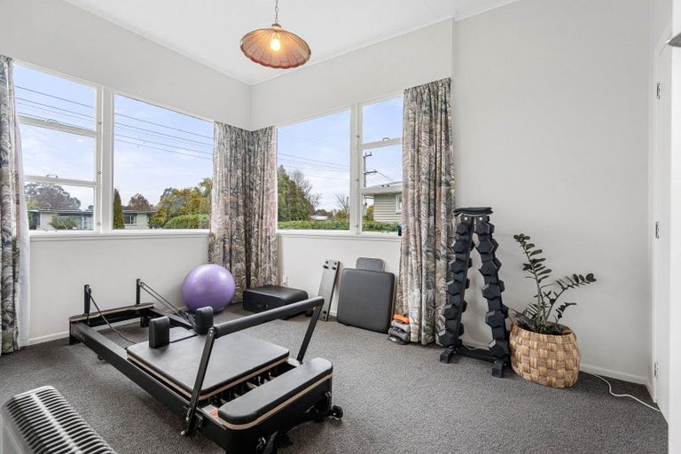 Photo of property in 12 East Street, Greytown, 5712