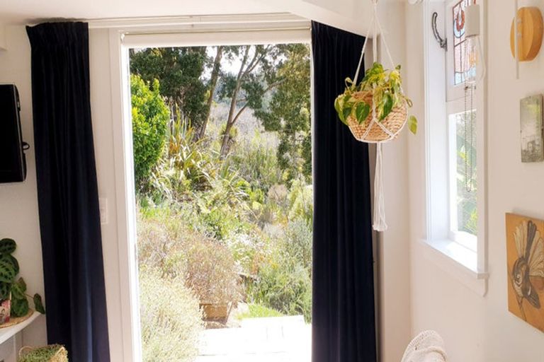 Photo of property in 14 Maning Street, Kohukohu, 0491