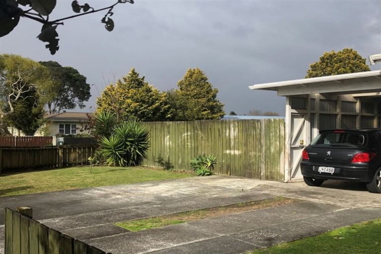 Photo of property in 1 Thompson Place, Tikipunga, Whangarei, 0112