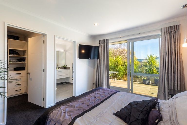 Photo of property in 223 Bower Avenue, North New Brighton, Christchurch, 8083