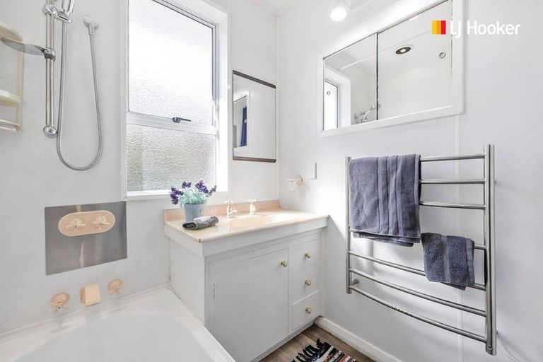 Photo of property in 119 Centennial Avenue, Helensburgh, Dunedin, 9010