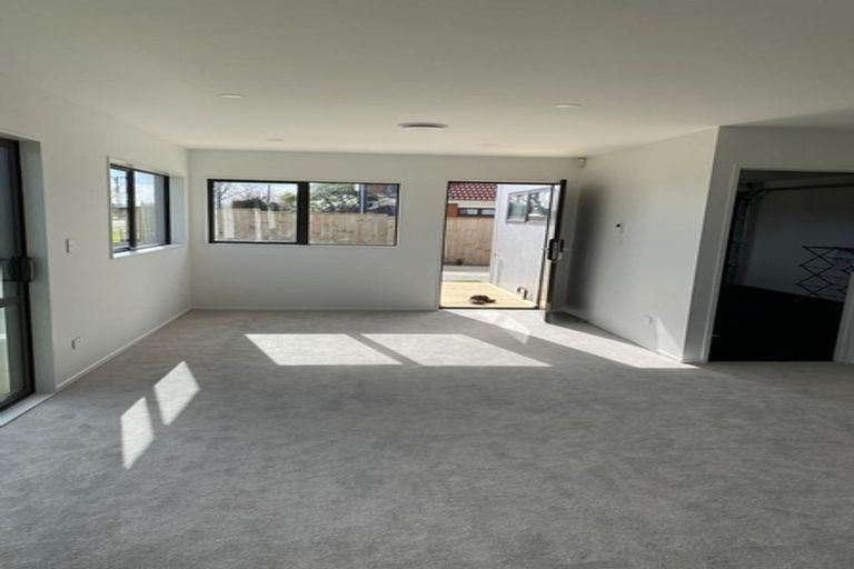 Photo of property in 41a Central Avenue, Papatoetoe, Auckland, 2025