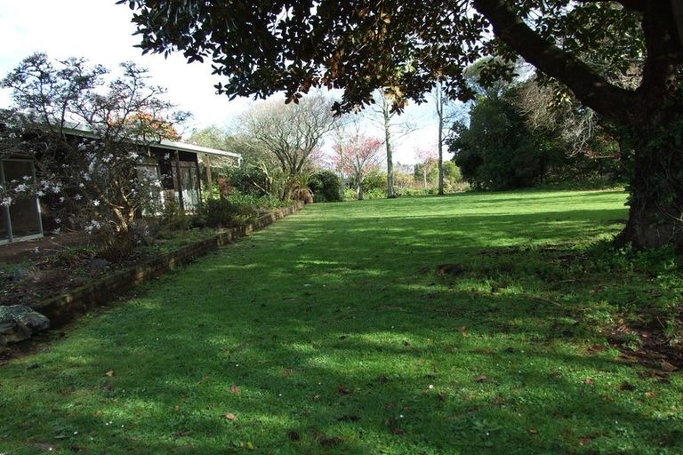 Photo of property in 81 Waihoehoe Road, Drury, 2113