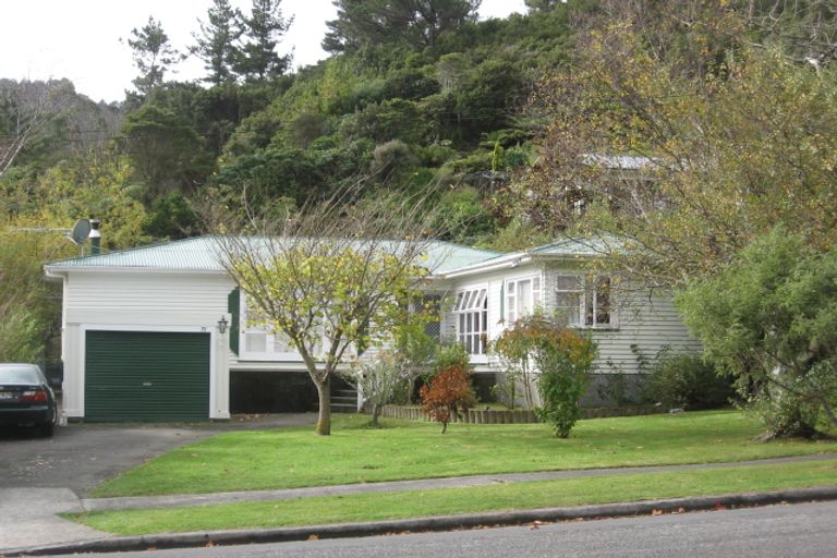 Photo of property in 71 Tawhai Street, Stokes Valley, Lower Hutt, 5019