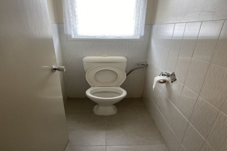 Photo of property in 182 Mahia Road, Wattle Downs, Auckland, 2103