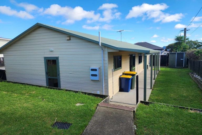 Photo of property in 27 West Coast Road, Te Kopuru, 0391