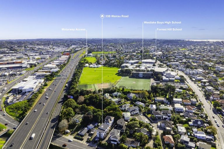 Photo of property in 33b Wairau Road, Forrest Hill, Auckland, 0627