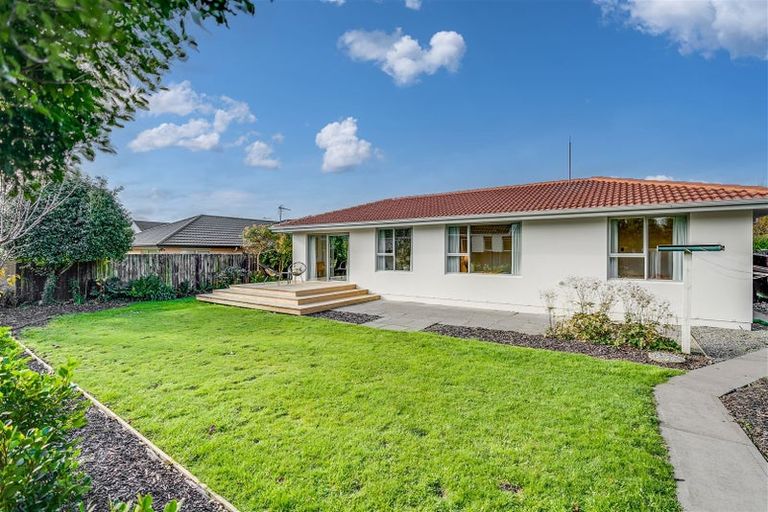 Photo of property in 23 Muir Avenue, Halswell, Christchurch, 8025