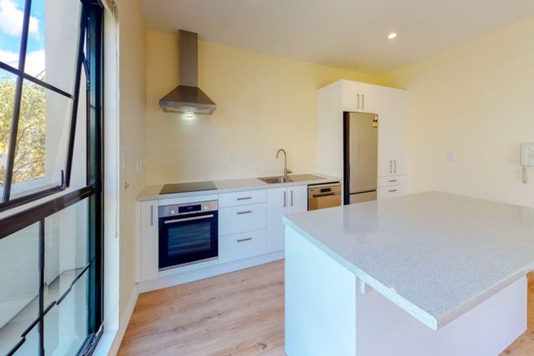 Photo of property in 16g Hobson Street, Thorndon, Wellington, 6011