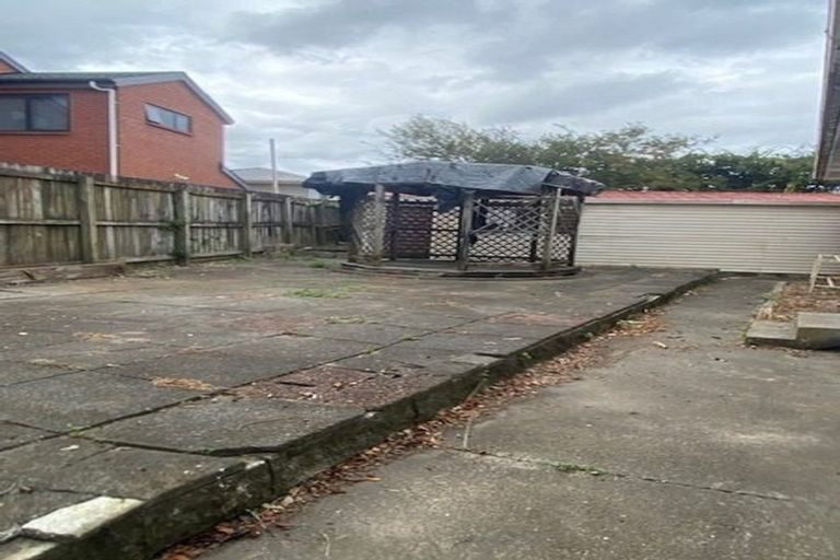 Photo of property in 28 Aarts Avenue, Manurewa, Auckland, 2102