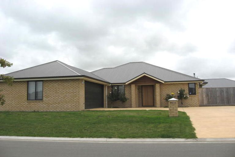 Photo of property in 1 Argyle Place, Prebbleton, 7604