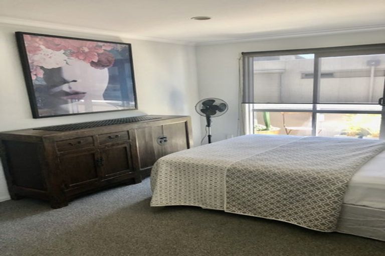 Photo of property in Salisbury Crown, 11/7 Salisbury Avenue, Mount Maunganui, 3116
