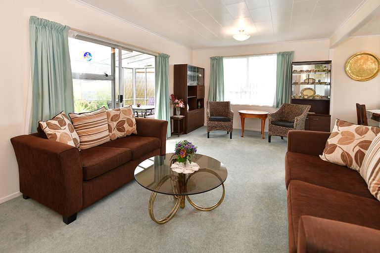 Photo of property in 41b Hatton Road, Orewa, 0931