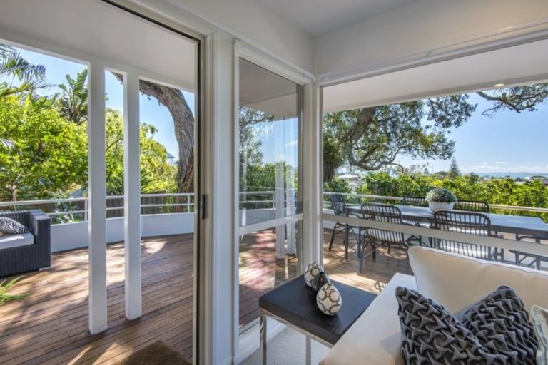 Photo of property in 2/13 Prospect Terrace, Milford, Auckland, 0620