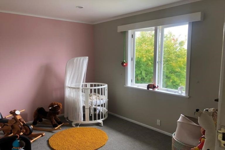 Photo of property in 64 Forest Lake Road, Forest Lake, Hamilton, 3200