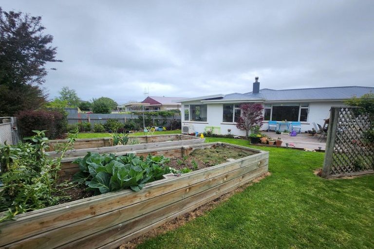 Photo of property in 14 Oxford Street, Holmes Hill, Oamaru, 9401