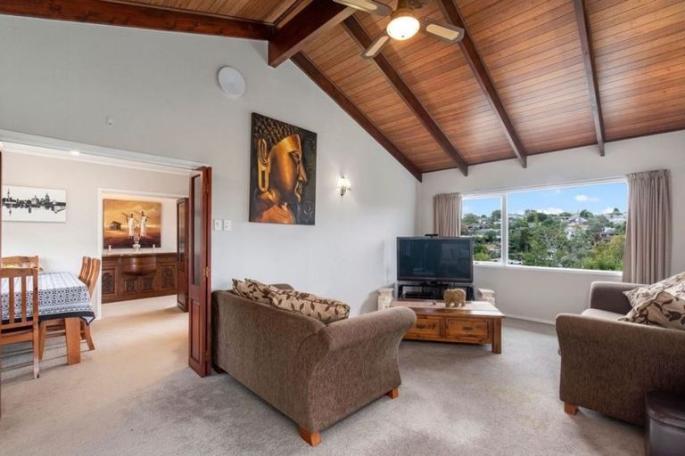 Photo of property in 35 Mountbatten Avenue, Hillcrest, Auckland, 0627