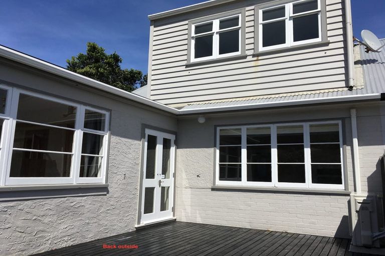 Photo of property in 2 Rodney Street, Northland, Wellington, 6012