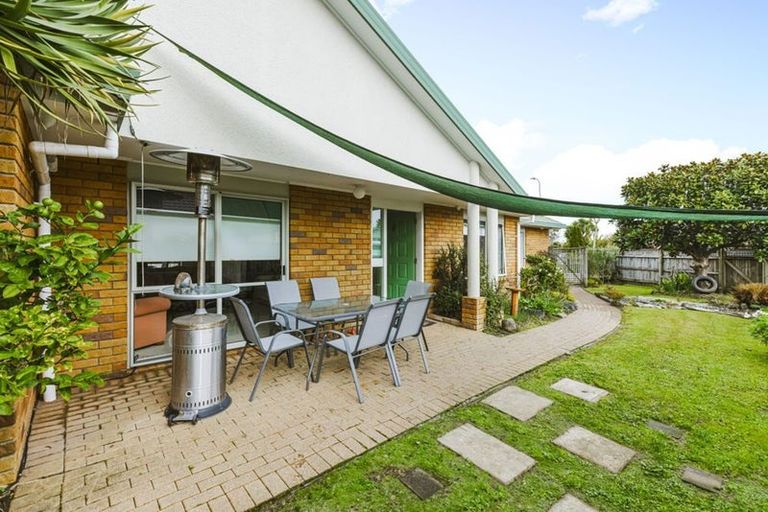 Photo of property in 15 Sheriff Place, Randwick Park, Auckland, 2105