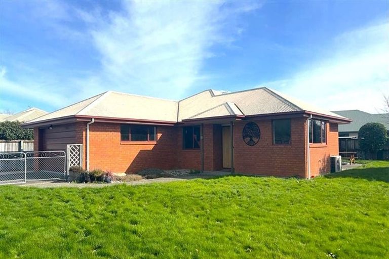 Photo of property in 37 Lord Rutherford Road North, Brightwater, 7022