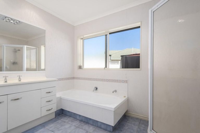 Photo of property in 3 Newport Key, Papamoa Beach, Papamoa, 3118