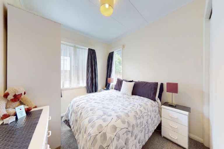 Photo of property in 14 Kent Avenue, Waitarere Beach, Levin, 5510