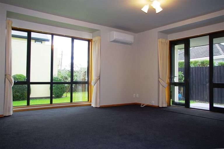 Photo of property in 2c Chilcombe Street, Ilam, Christchurch, 8041