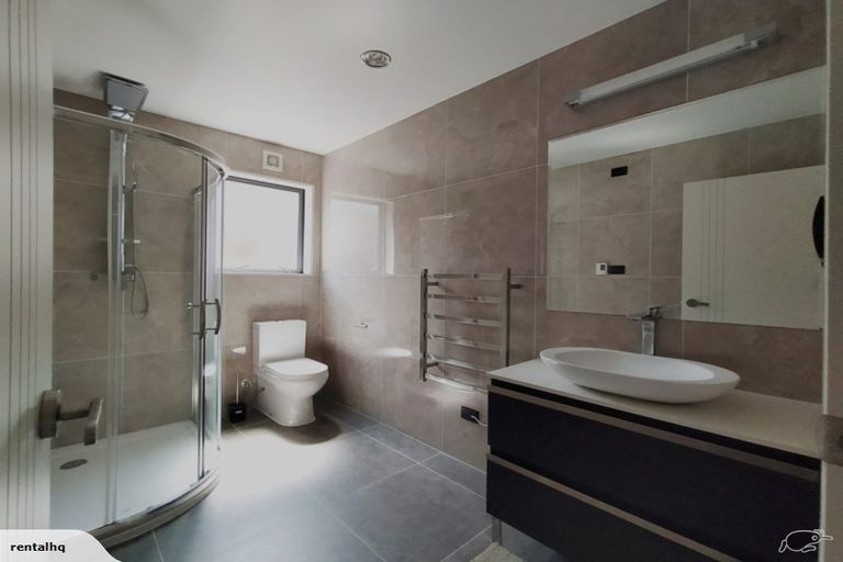 Photo of property in 14 Golden Morning Drive, Albany Heights, Auckland, 0632