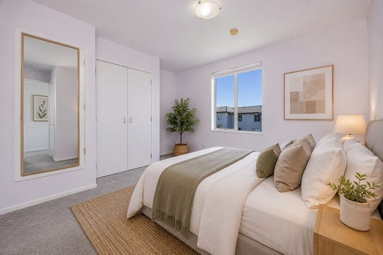 Photo of property in 6/30 Opito Way, East Tamaki, Auckland, 2013