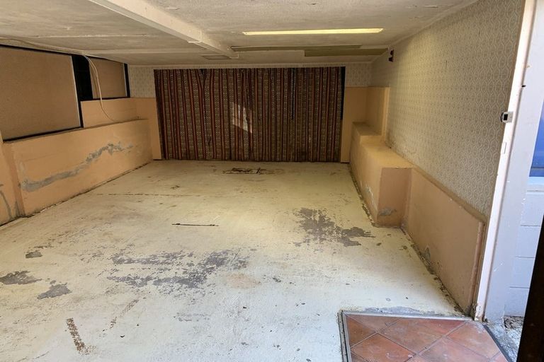 Photo of property in 29 Wattle Street, New Lynn, Auckland, 0600